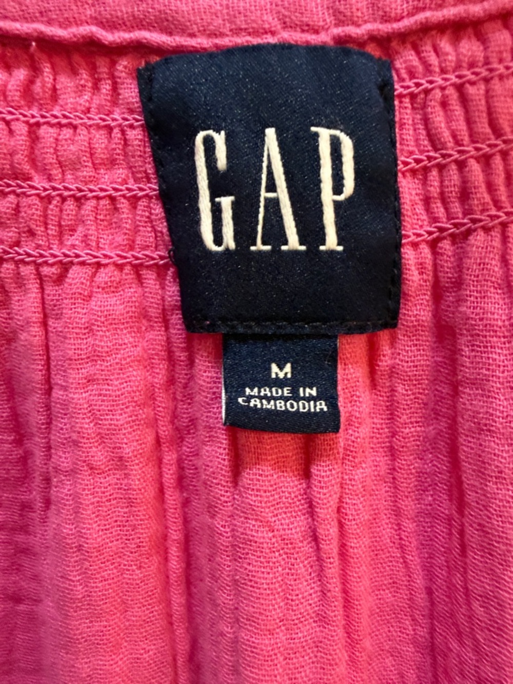 GAP NWT Hot Pink Textured Tiered V-Neck Dress MEDIUM - Picture 2 of 6
